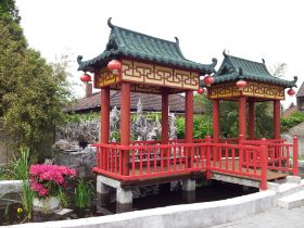 Pavillon 04.jpg